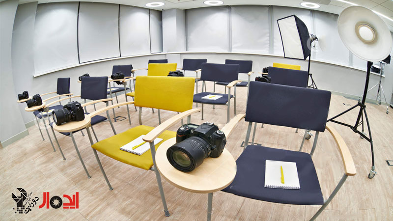 کلاس آموزش عکاسی ساختمان ایده‌آل دوربین