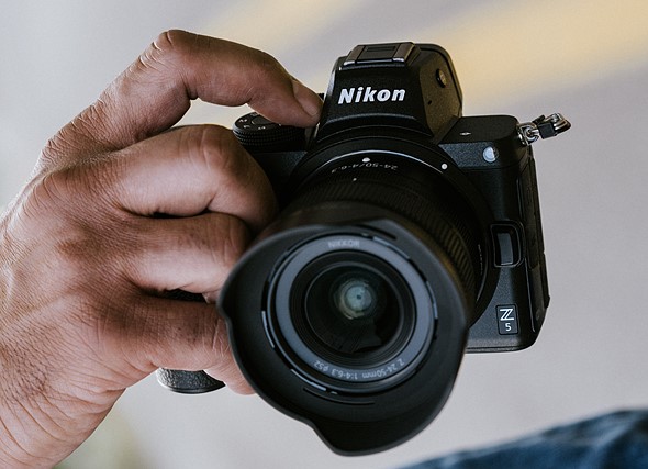 بررسی و مقایسه سه دوربین Nikon Z5 , Sony a7 II , Canon EOS RP 2 تعمیر دوربین کانن - تعمیر دوربین نیکون - تعمیر دوربین سونی