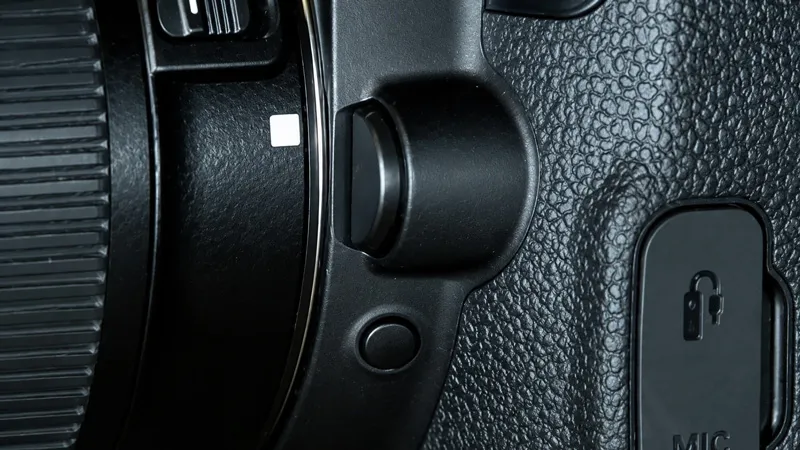 Depth of Field Preview button ، پیش نمایش عمق میدان