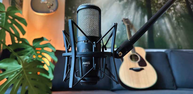 تعمیرات میکروفن AKG
