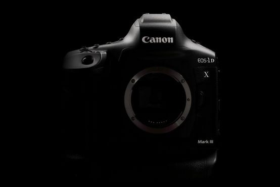توقف تولید canon-eos-1dx-mark-iii