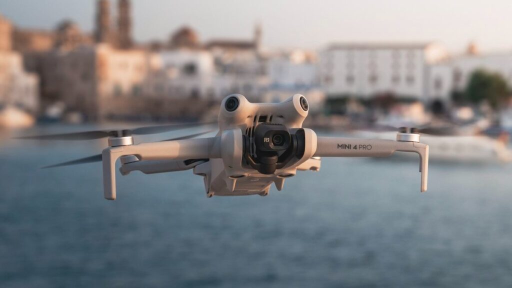 	DJI Neo 2 در حال ثبت عکس سلفی هوایی