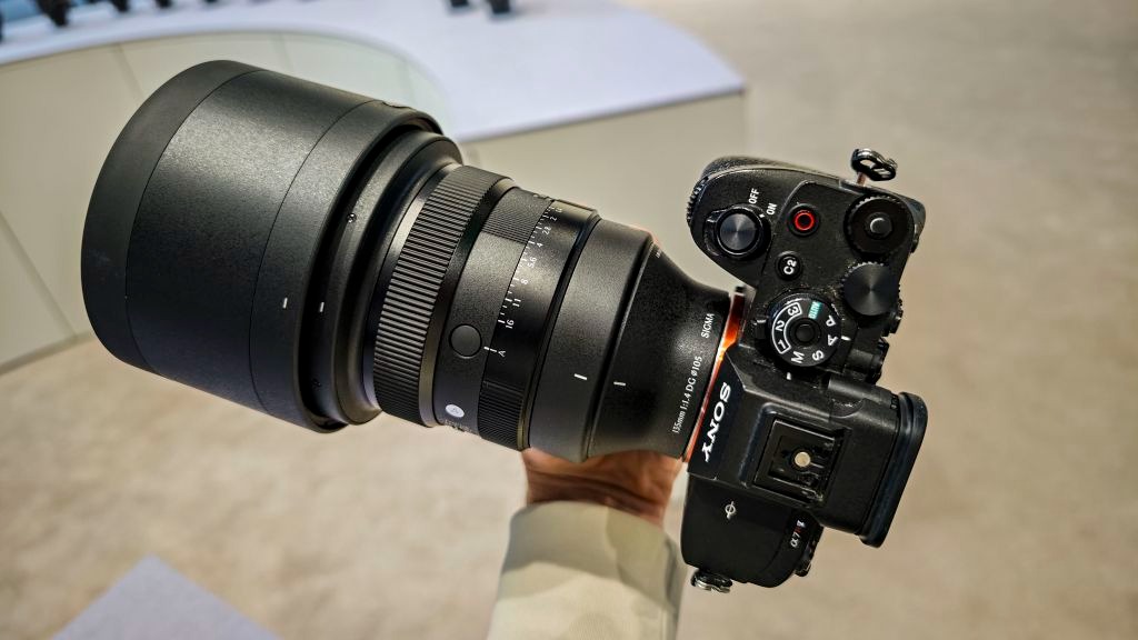 	لنز Canon CN-E Prime 