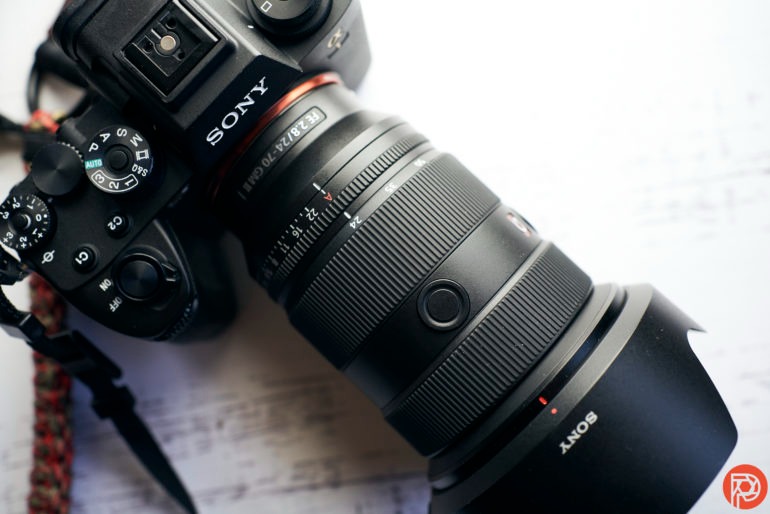 لنز Sony 24-70mm G Master II بر روی دوربین Sony A7 IV