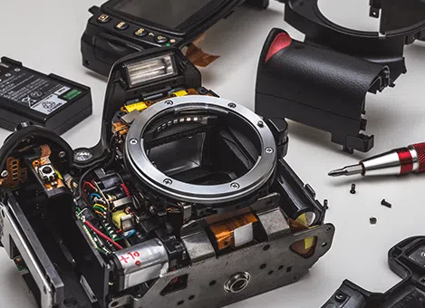 تعمیر و سرویس تخصصی دوربین و لنز نیکون در ایده‌آل سرویس