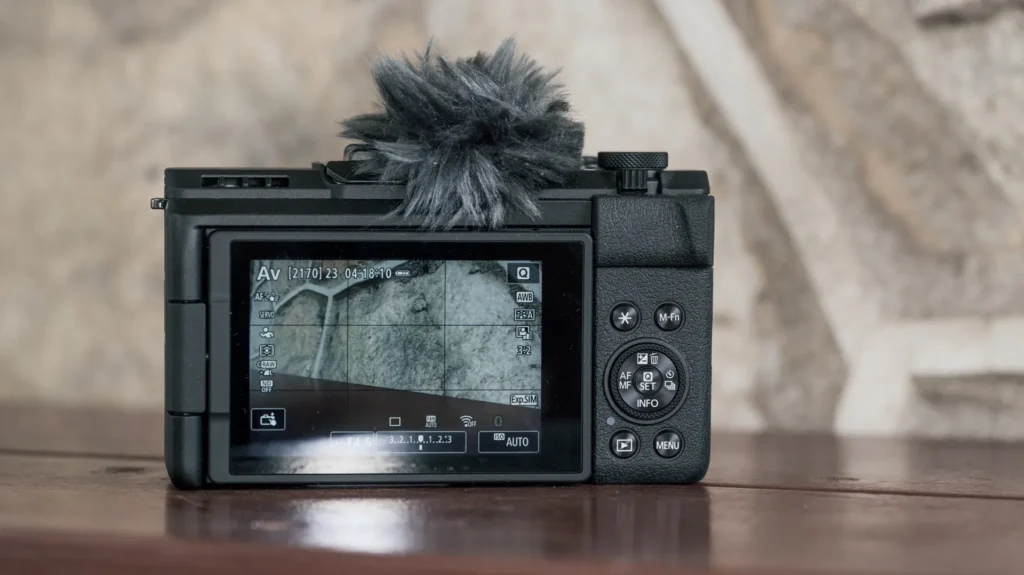 Canon PowerShot V1 full body view