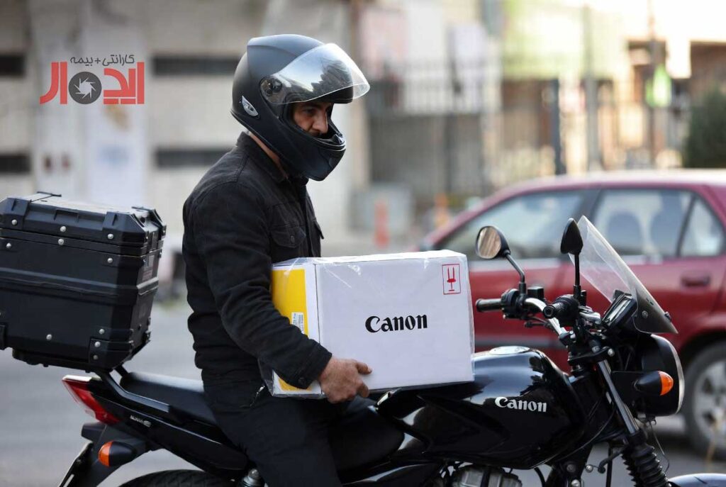 نمایش باکس‌های مقوایی و مواد محافظ استاندارد مورد استفاده توسط شرکت.