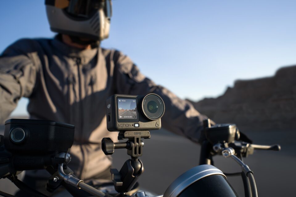 دوربین اکشن جدید DJI: Osmo Action 6 رقابت با GoPro را دشوارتر میکند 4 سنسور مربعی 1/1.1 اینچی Osmo Action 6