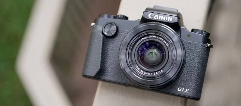 نمای بدنه Canon 6D