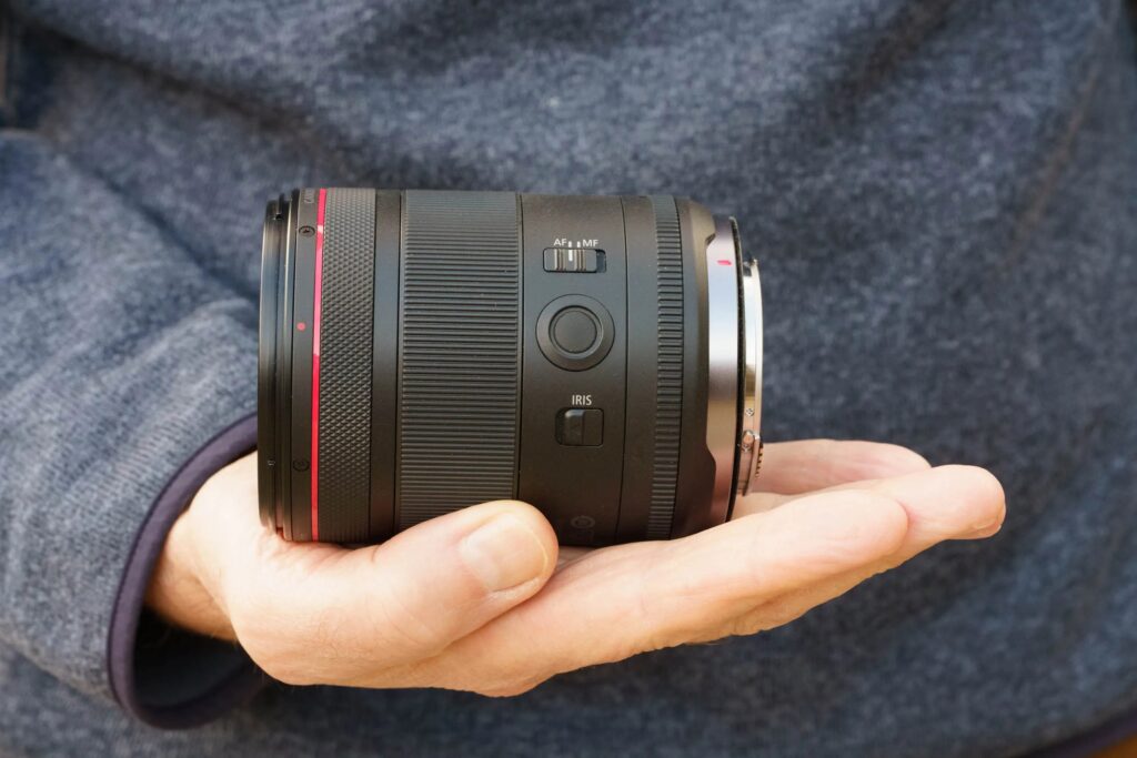 تست کیفیت تصویر لنز کانن RF 85mm