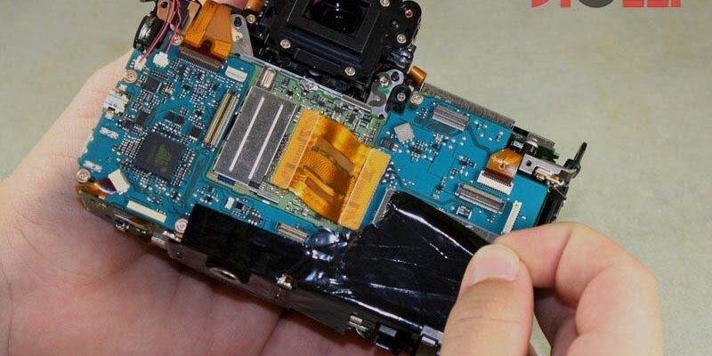 تعویض سنسور دوربین کانن: راهنمای کامل تخصصی و نکات حیاتی 1 نمای نزدیک از سنسور دوربین کانن