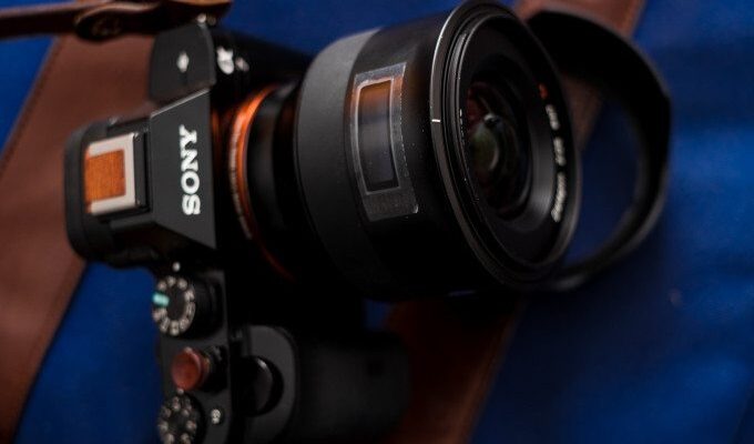 لنز دستی کارل زایس 21mm لوکسیا