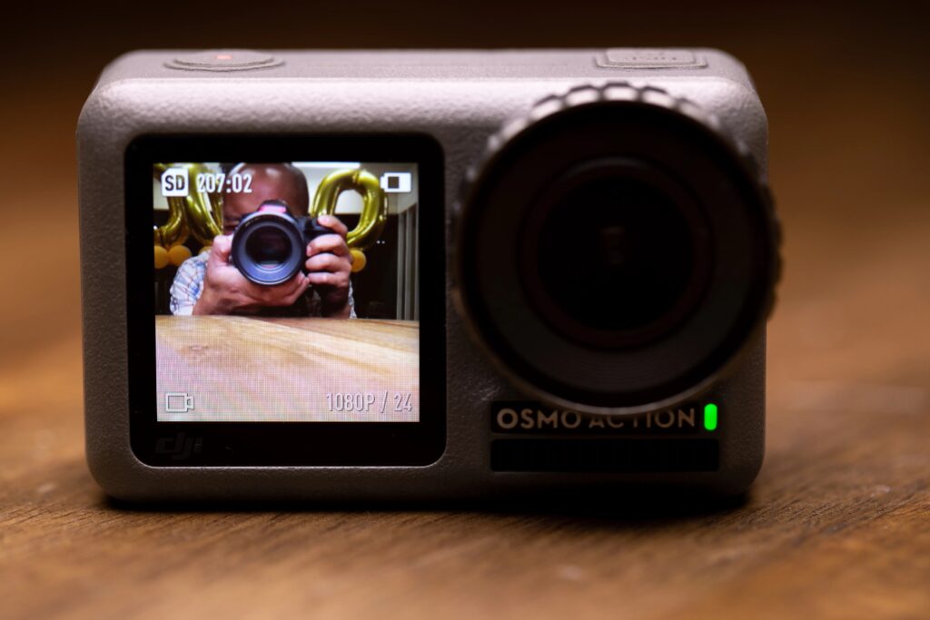 دوربین اکشن جدید DJI: Osmo Action 6 رقابت با GoPro را دشوارتر میکند 6 مقایسه دوربینهای DJI و GoPro