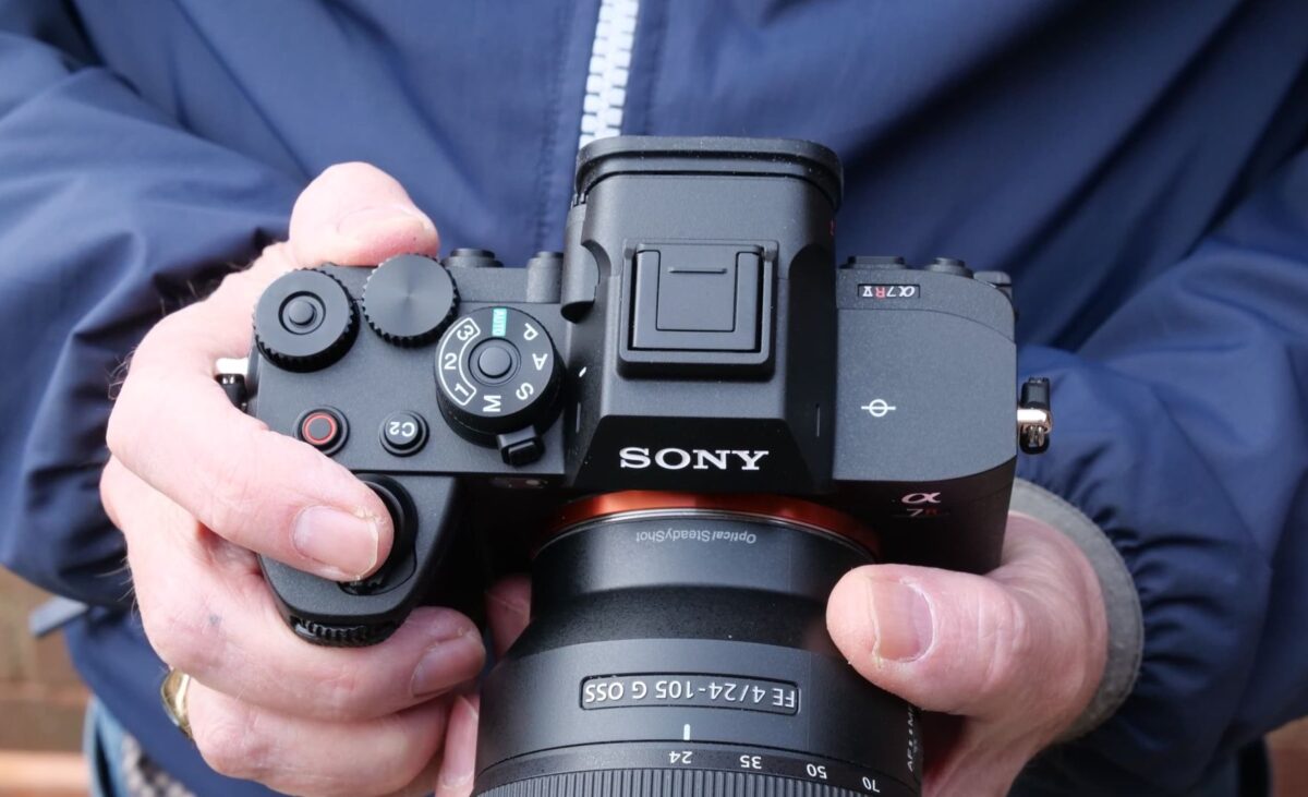 منوی فعال‌سازی Write Digital Signature در سونی A7R V