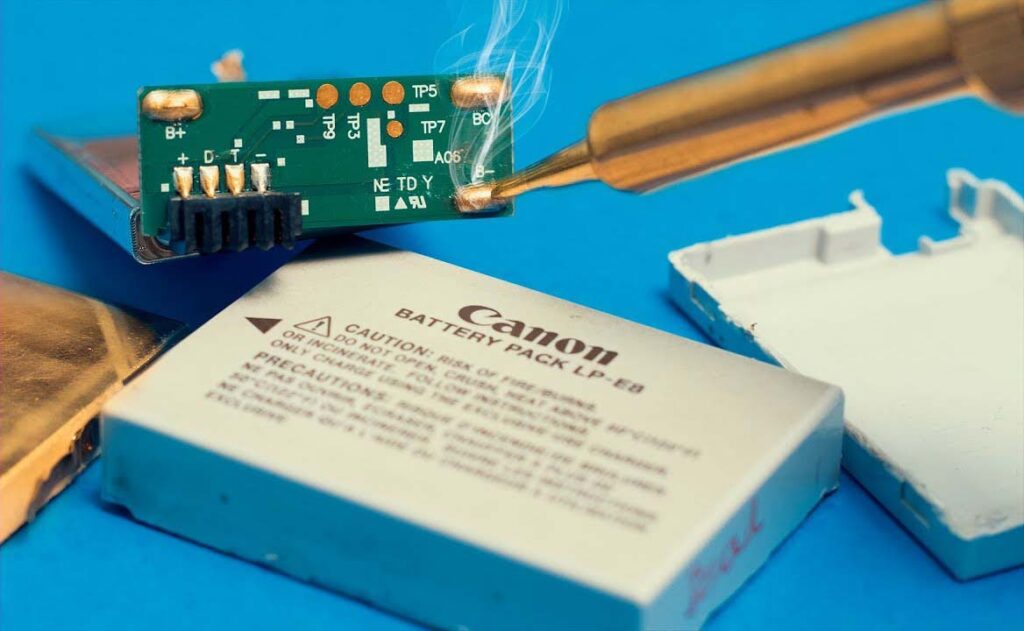 متخصصین ایده آل همواره ، همراه شما هستند.