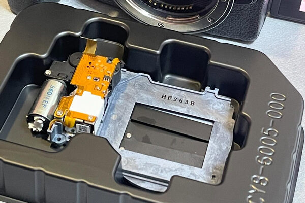 تعمیر آبخوردگی دوربین کانن (canon) - راهنمای جامع اورژانسی و خدمات تخصصی 1 تعمیر آبخوردگی دوربین کانن توسط تکنسین