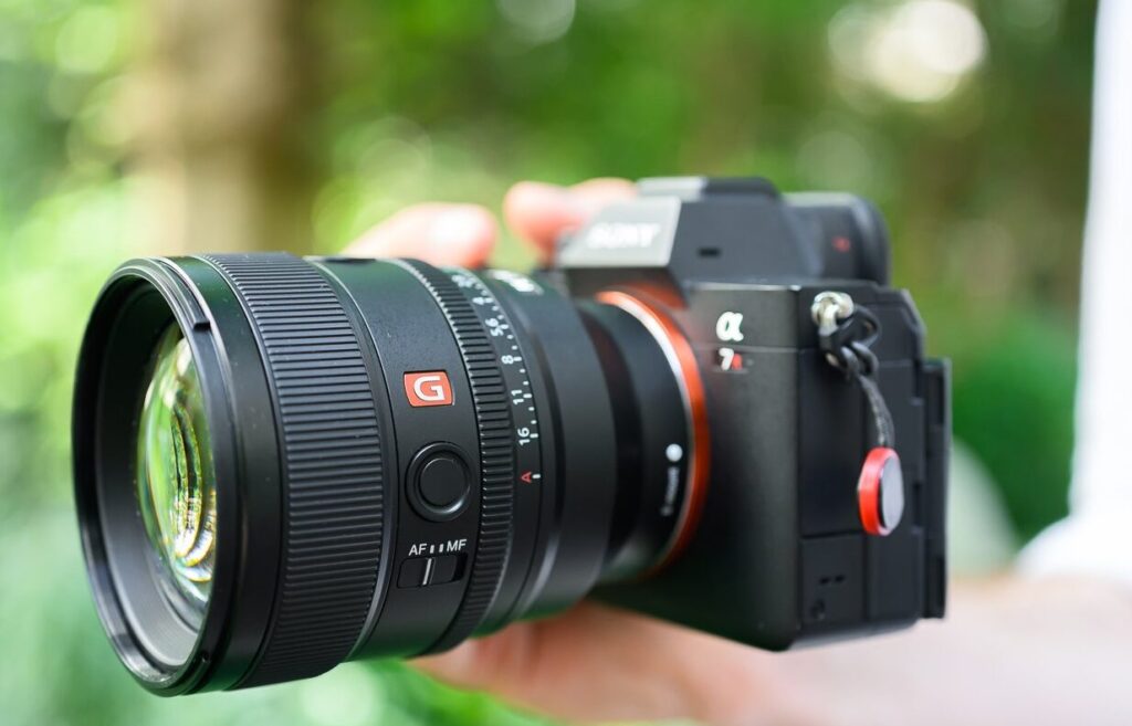 دوربین Sony FE 85mm f/1.4 GM II با فرمول اپتیکی کاملاً جدید