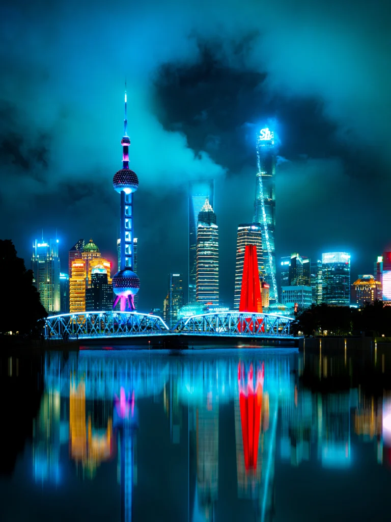 انعکاس نور روی سطوح خیس