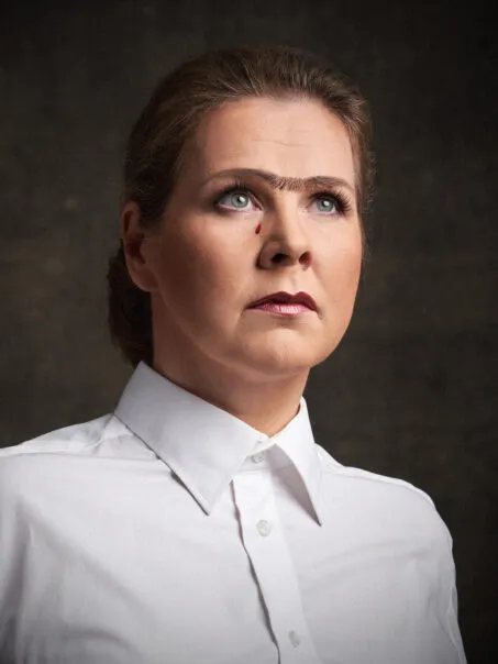 عکاسی با لنز ۸۵ میلی‌متری