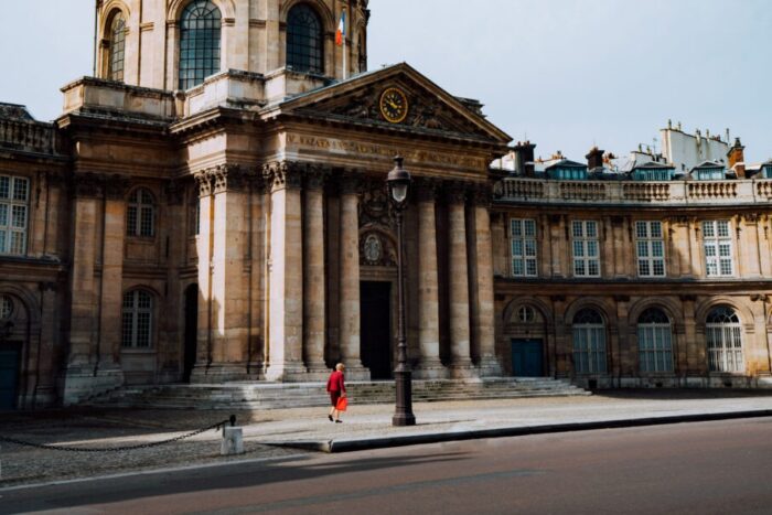 عکاسی در غروب آفتاب با لنز فلر و افکت دراماتیک