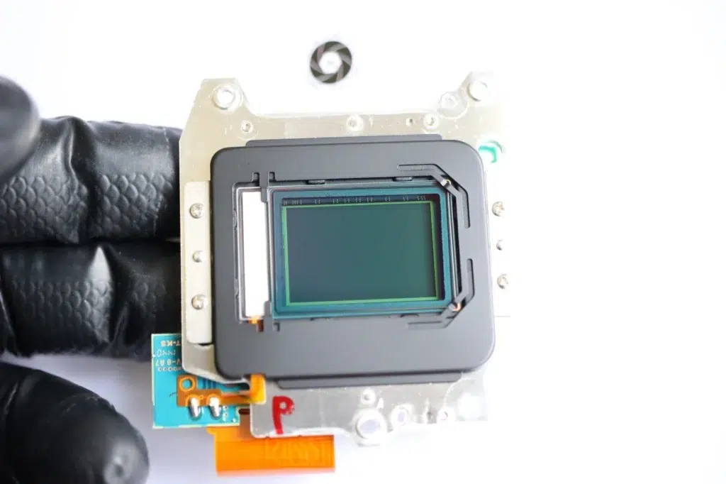 تعمیرات تخصصی نیکون (Nikon) — مرکز خدمات ایدهآل دوربین 4 تست نهایی دوربین پس از سرویس