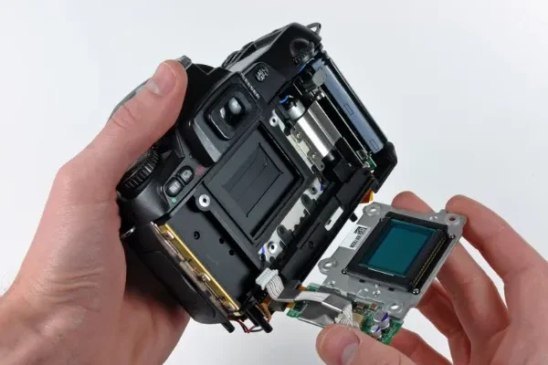 تعویض سنسور دوربین‌های نیکون