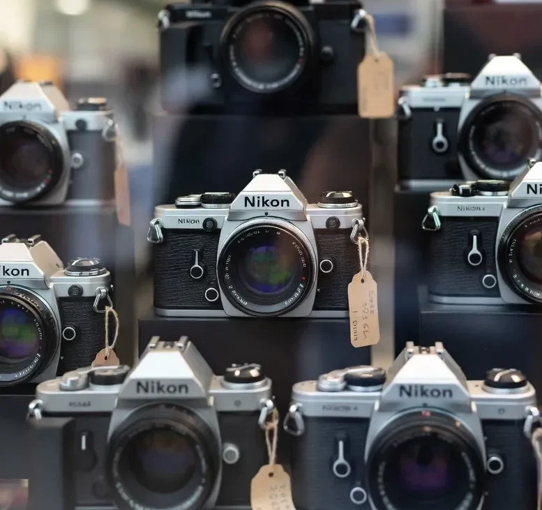 خرید دوربین کارکرده نیکون